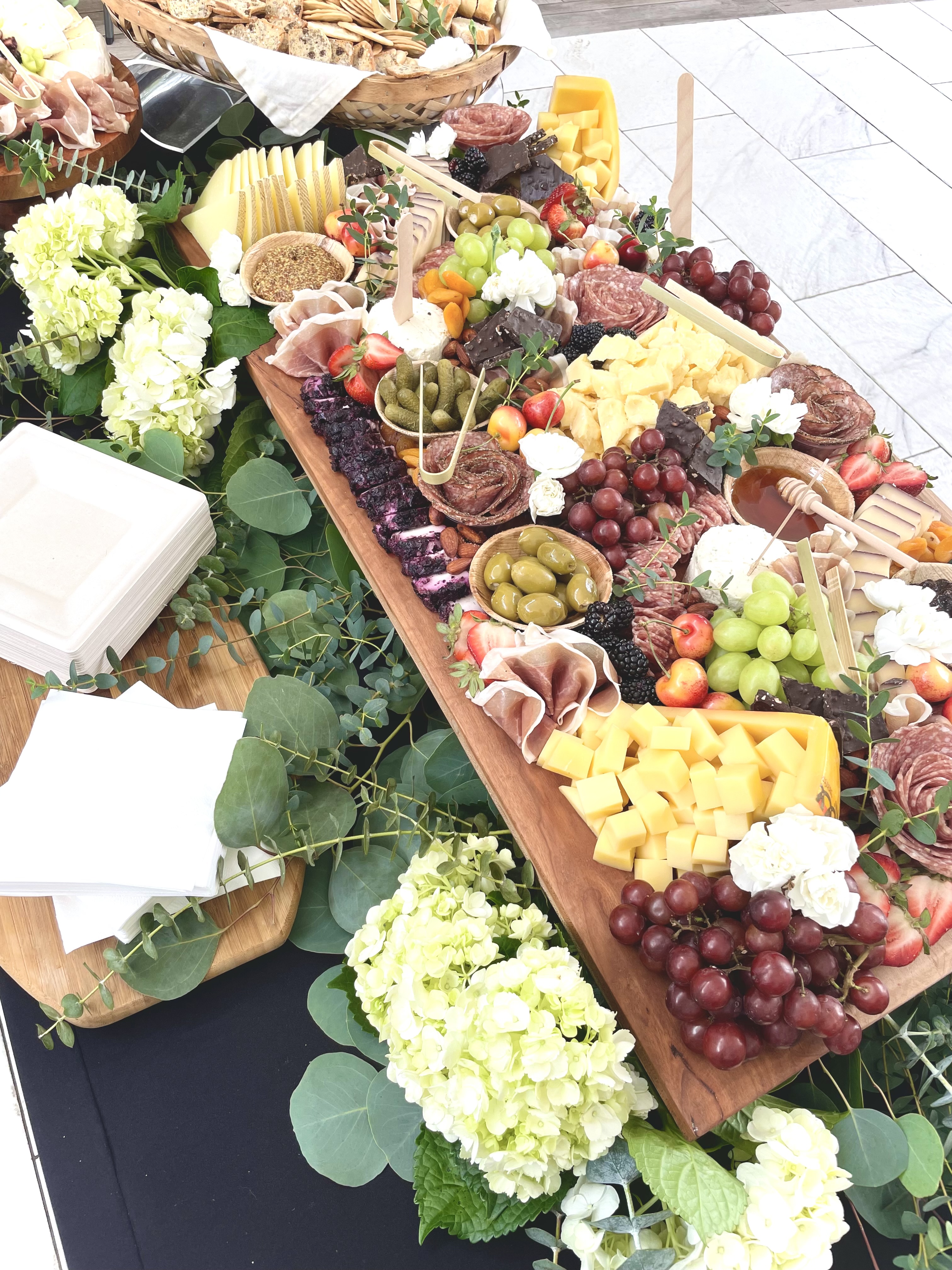 Grazing table chicago charcuterie board chicago