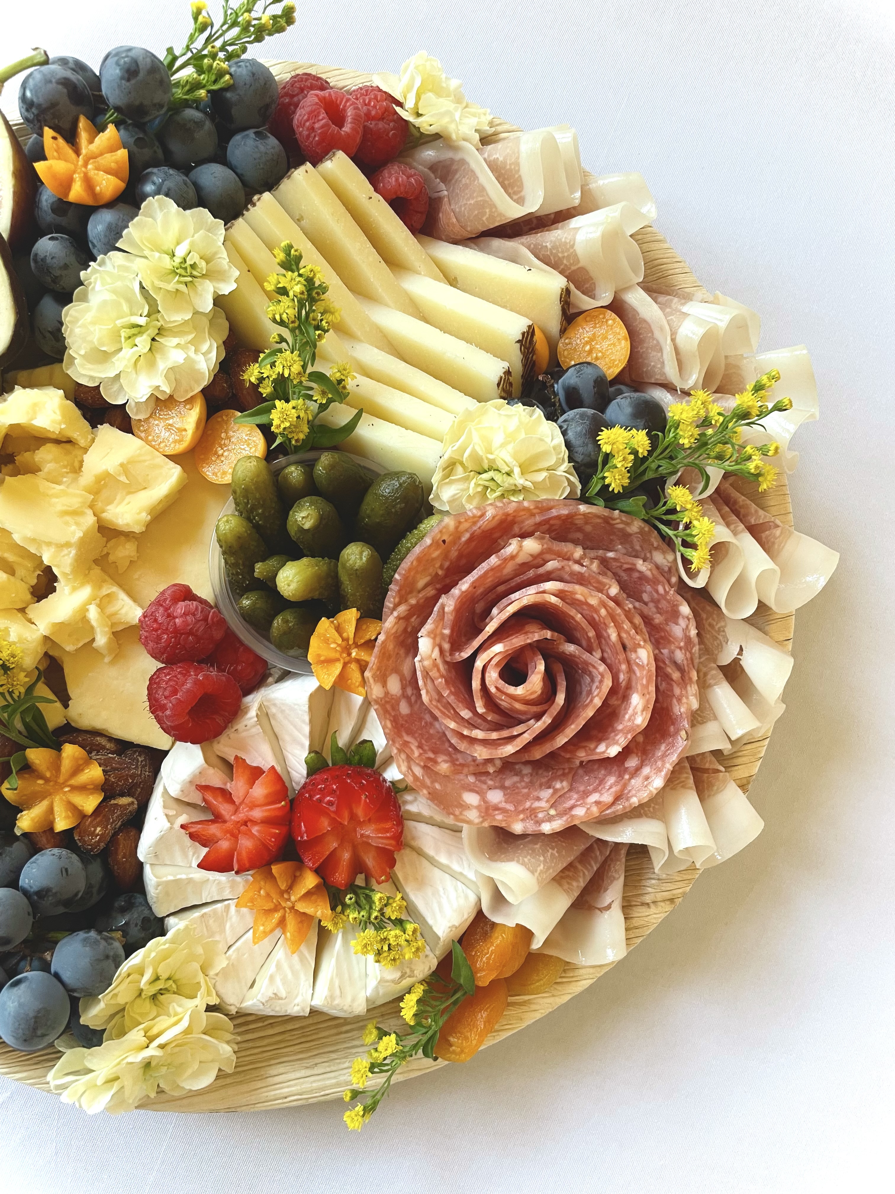 charcuterie board delivery chicago grazing table chicago